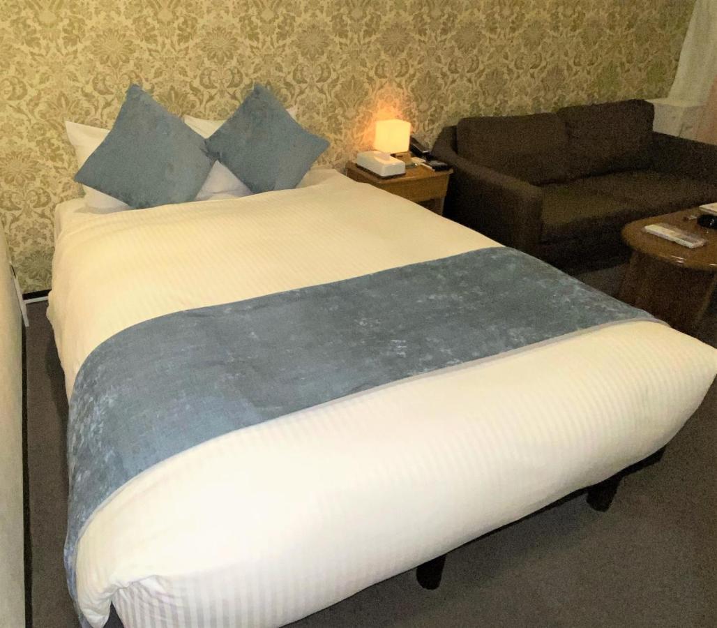 Roppongi Plaza Hotel Токио Екстериор снимка
