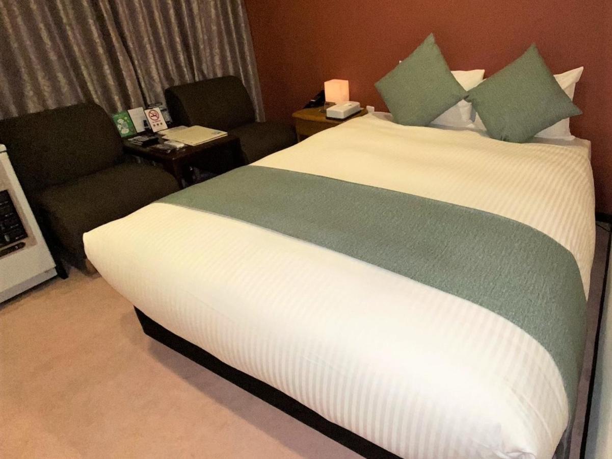 Roppongi Plaza Hotel Токио Екстериор снимка
